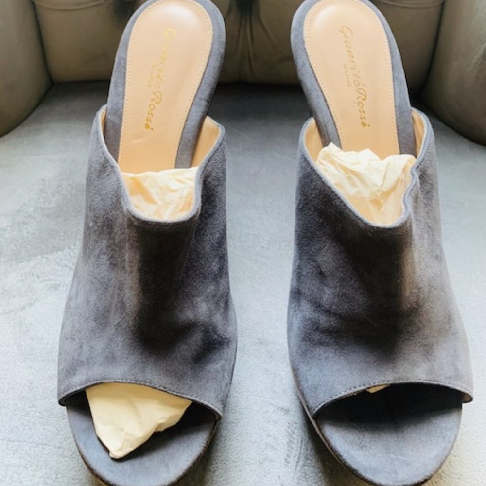 Gianvito Rossi Beachclub Camoscio Shoe